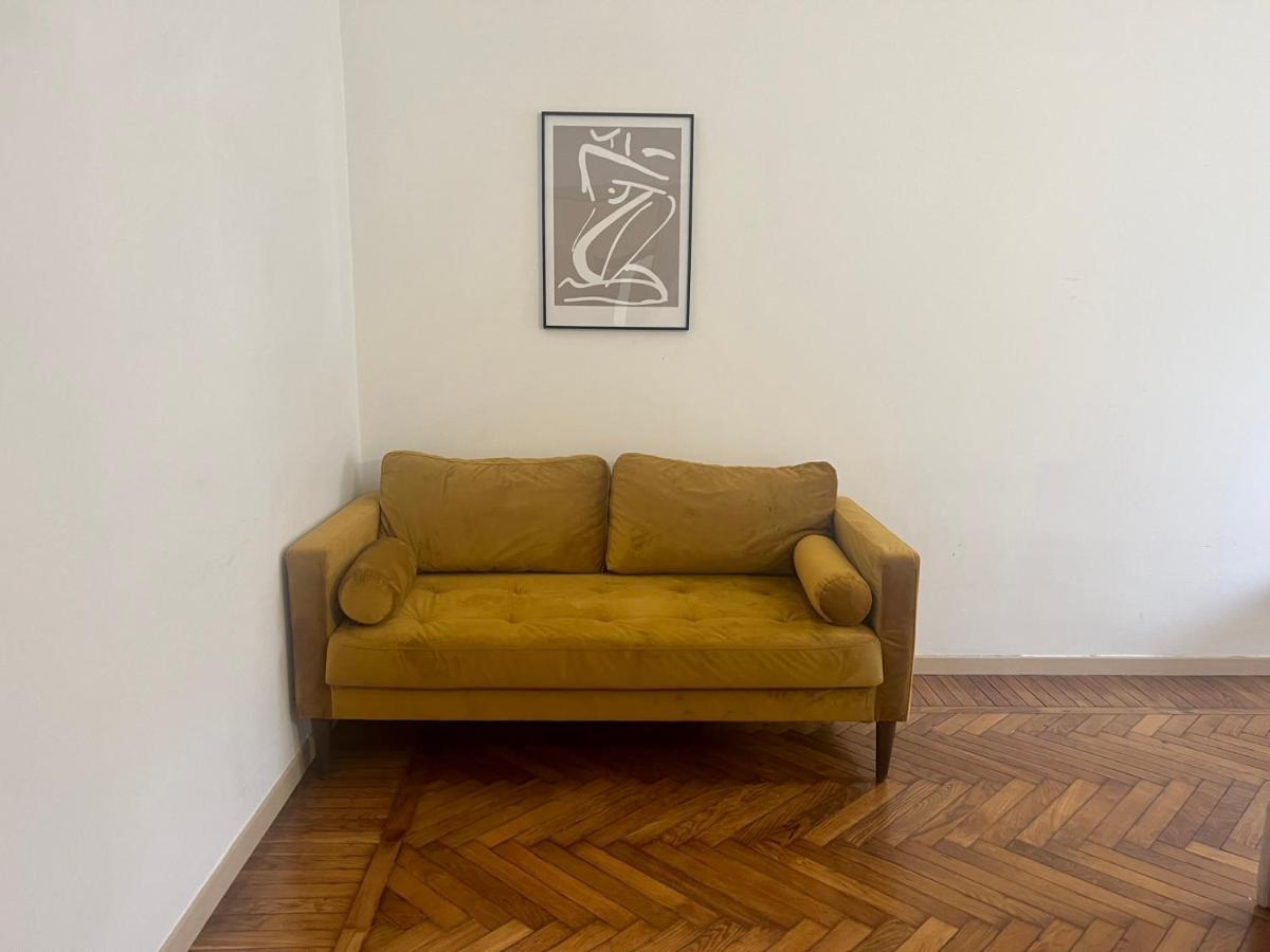 Big Suite Goldoni Bilocale Duomo-M4 Lin Airport ミラノ エクステリア 写真